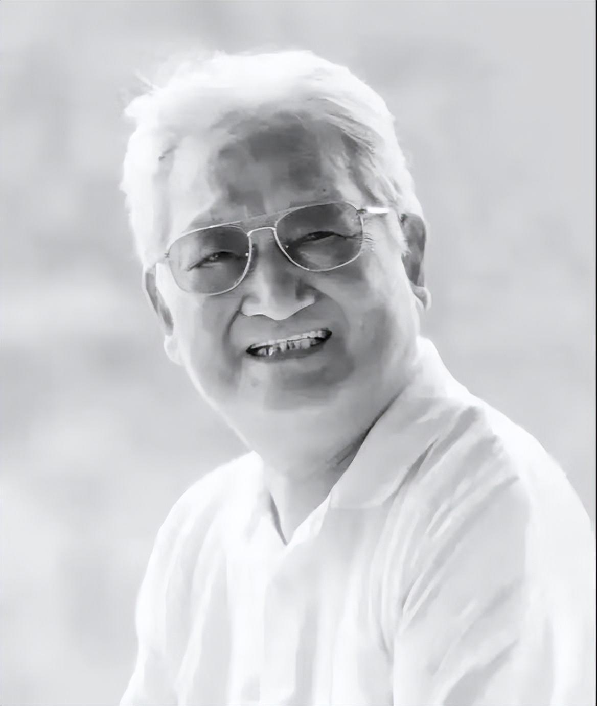 他是吴石与中共之间的联络人，一生荣誉满身，后当上部长。这个人就是何康，隐蔽