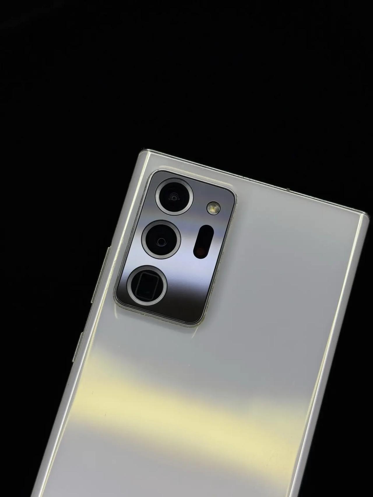 Note系列真正的终极绝唱！三星Note20Ultra，多年过去依旧是封神机皇