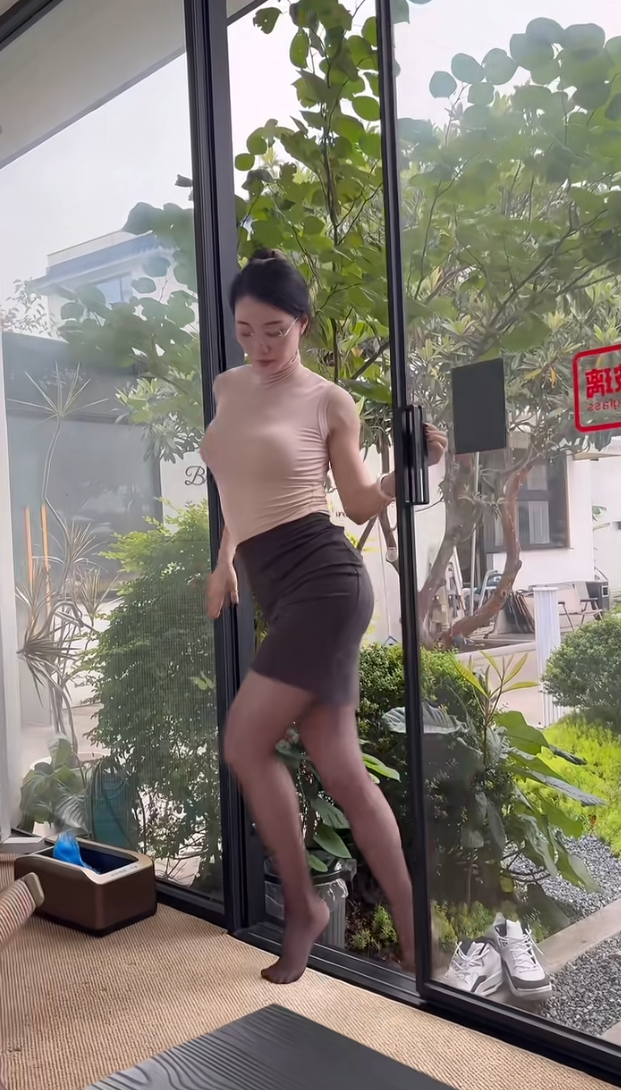 这个不得不承汄如果真和她打起来，我干不过她