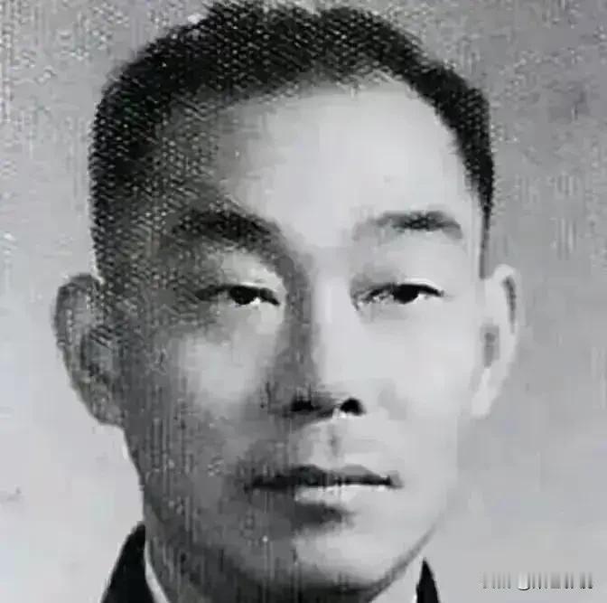 上海刚解放，陈毅正愁无人镇住特务黑帮，陈赓笑言：让那个死刑犯来！陈毅半晌没说话
