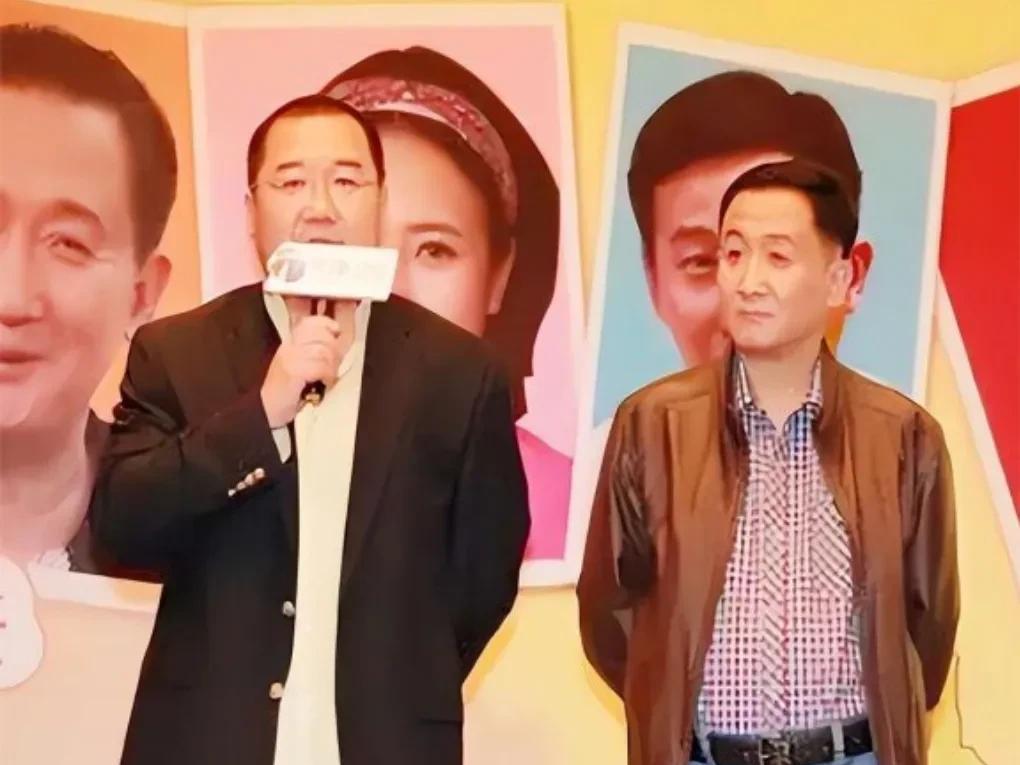 梁天替他哥梁左还了400多万的债务，而梁左的稿子却差点儿被<em>梁欢</em>和英达拿走。梁左的