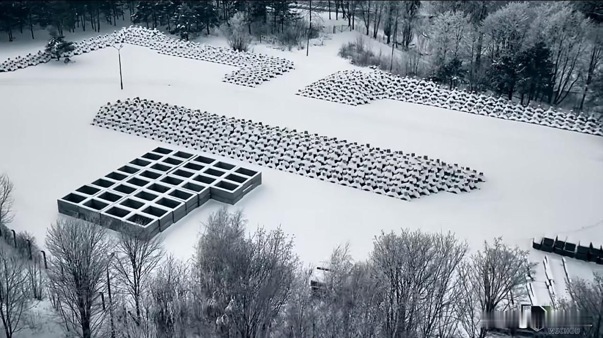 波兰的一个动作，证明俄罗斯在乌克兰没有用全力！波兰和白俄罗斯边境上的混凝土