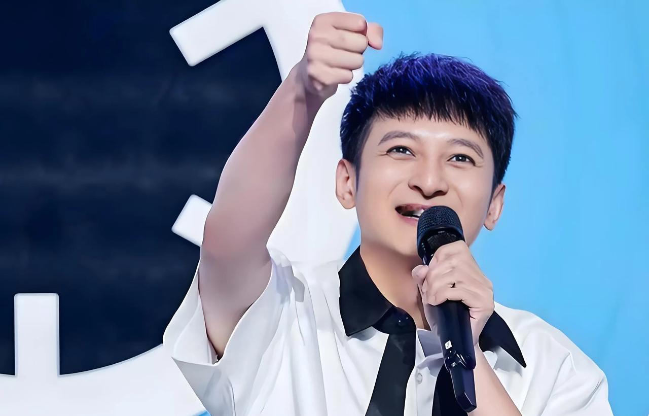 2019年，李维嘉邀请吴昕到家里做客，吴昕高兴前往，结果坐了不到5分钟就想走。李