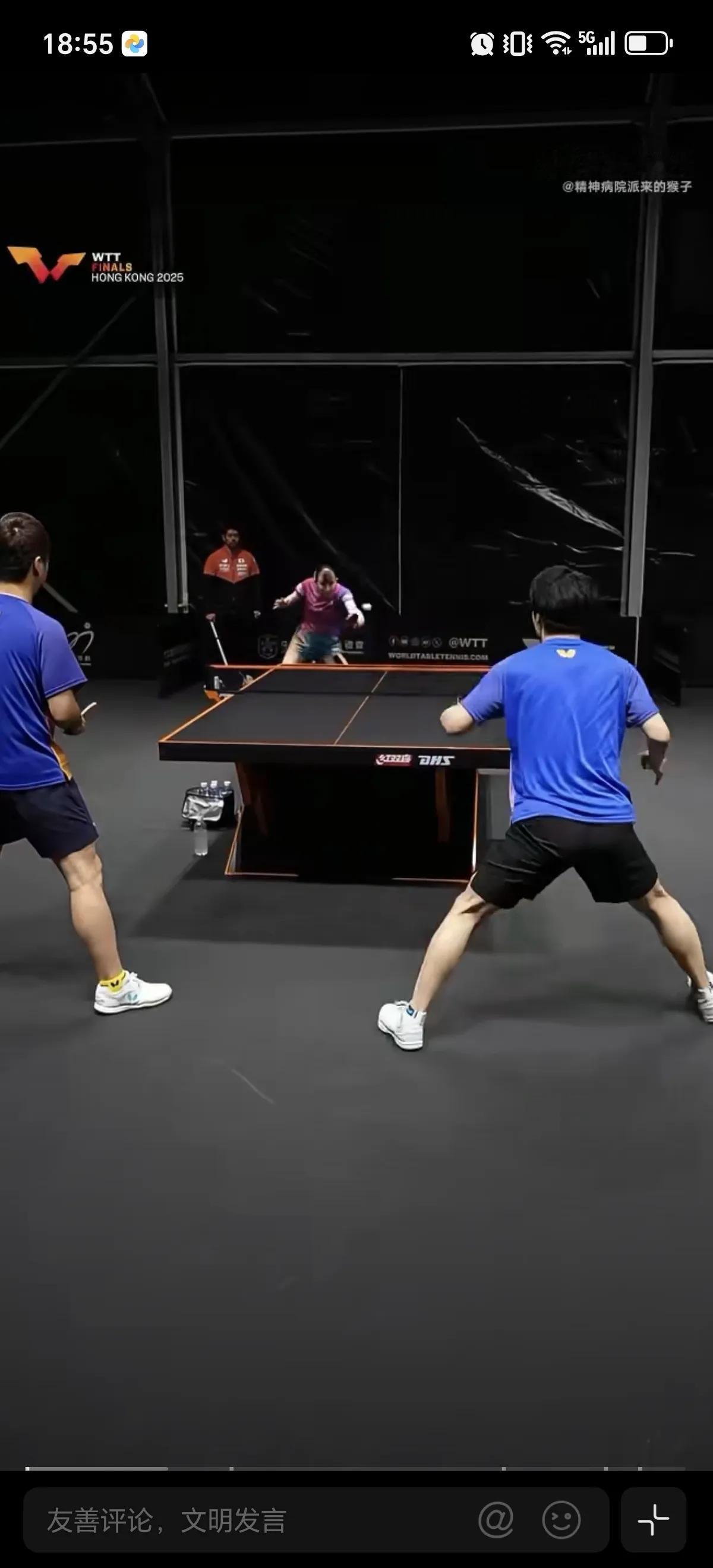 WTT香港总决赛，早田希娜首轮对中国队员蒯曼，赛前两名男队员陪练，[捂脸哭][捂脸