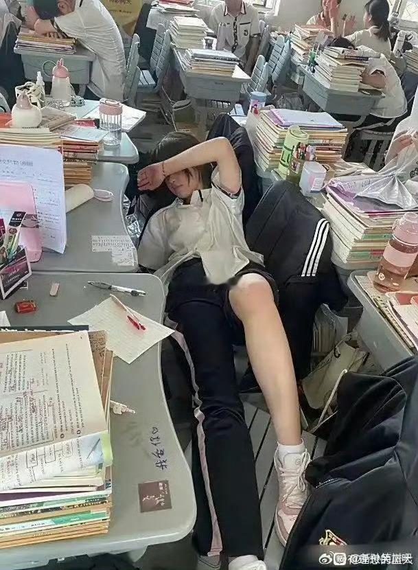 现在的高三女生状态​​​​