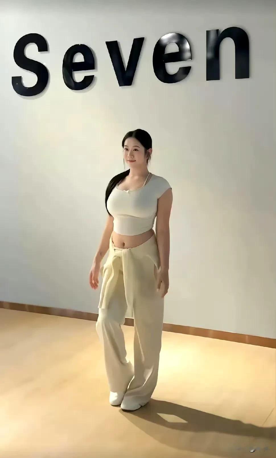 有点费布料了不是？你觉得呢？
