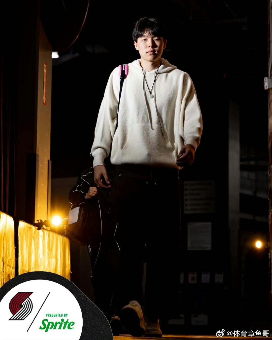 斯普利特回应杨瀚森连续三场被弃用：他每天都在加强身体与提升速度，也许之后会去发展