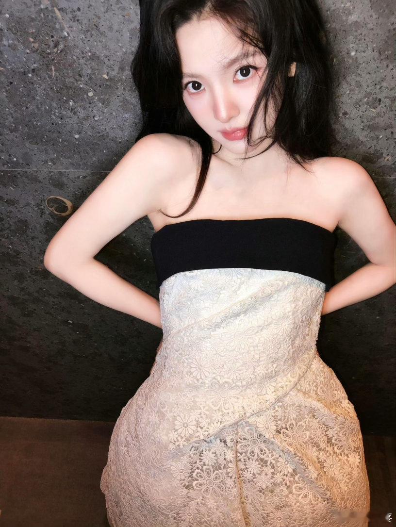 章若楠落跑新娘既视感，好美​​​