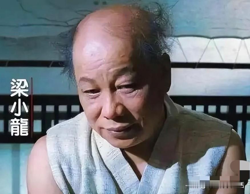 年轻时演陈真，晚年时演火云邪神！他叫梁小龙，与李小龙、成龙并称“香港影坛三龙”！