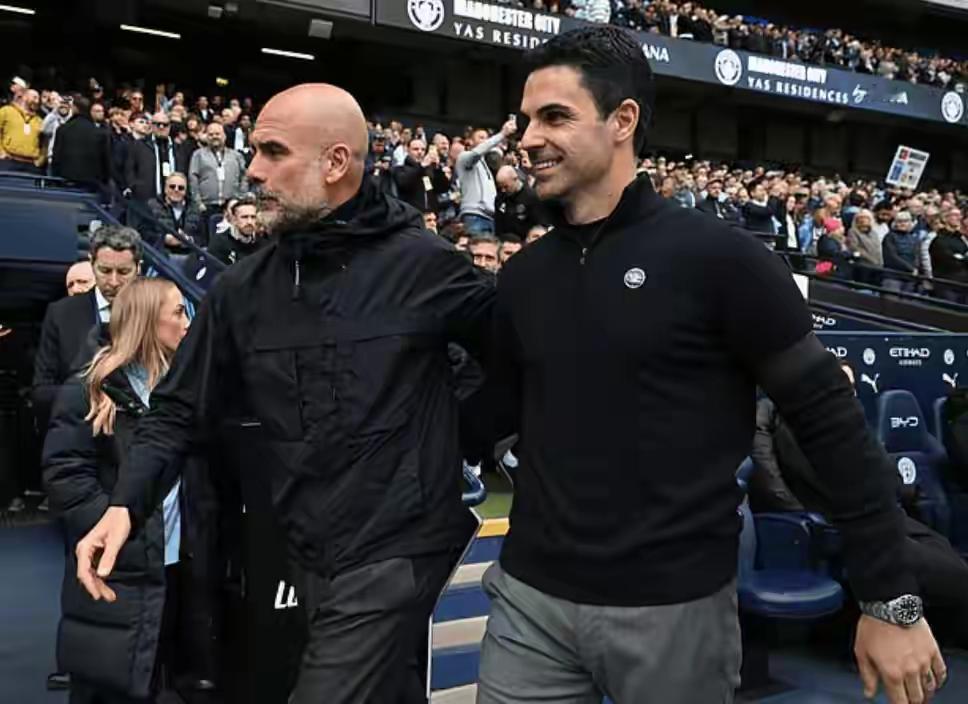 曼城赢了阿森纳，曼城球员和球迷就跟夺冠一样高兴，就好像冠军已经是他们的了一样……