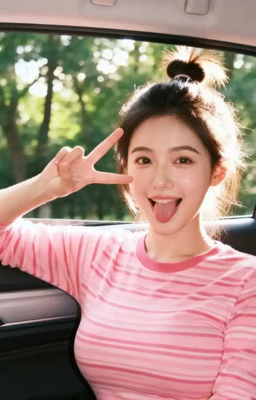 刷到一条情感博主视频，说男人在床上只顾自己爽，女人却想被看见。我盯着屏幕点头