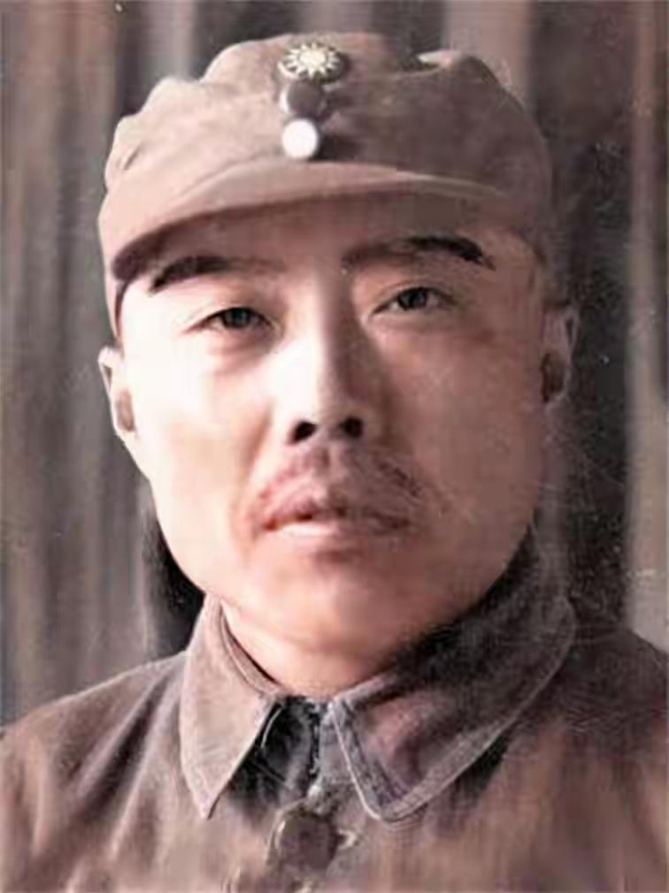 红军长征后，陈毅为啥怒骂项英“五心不净”？红军主力长征后，留在南方的陈毅和