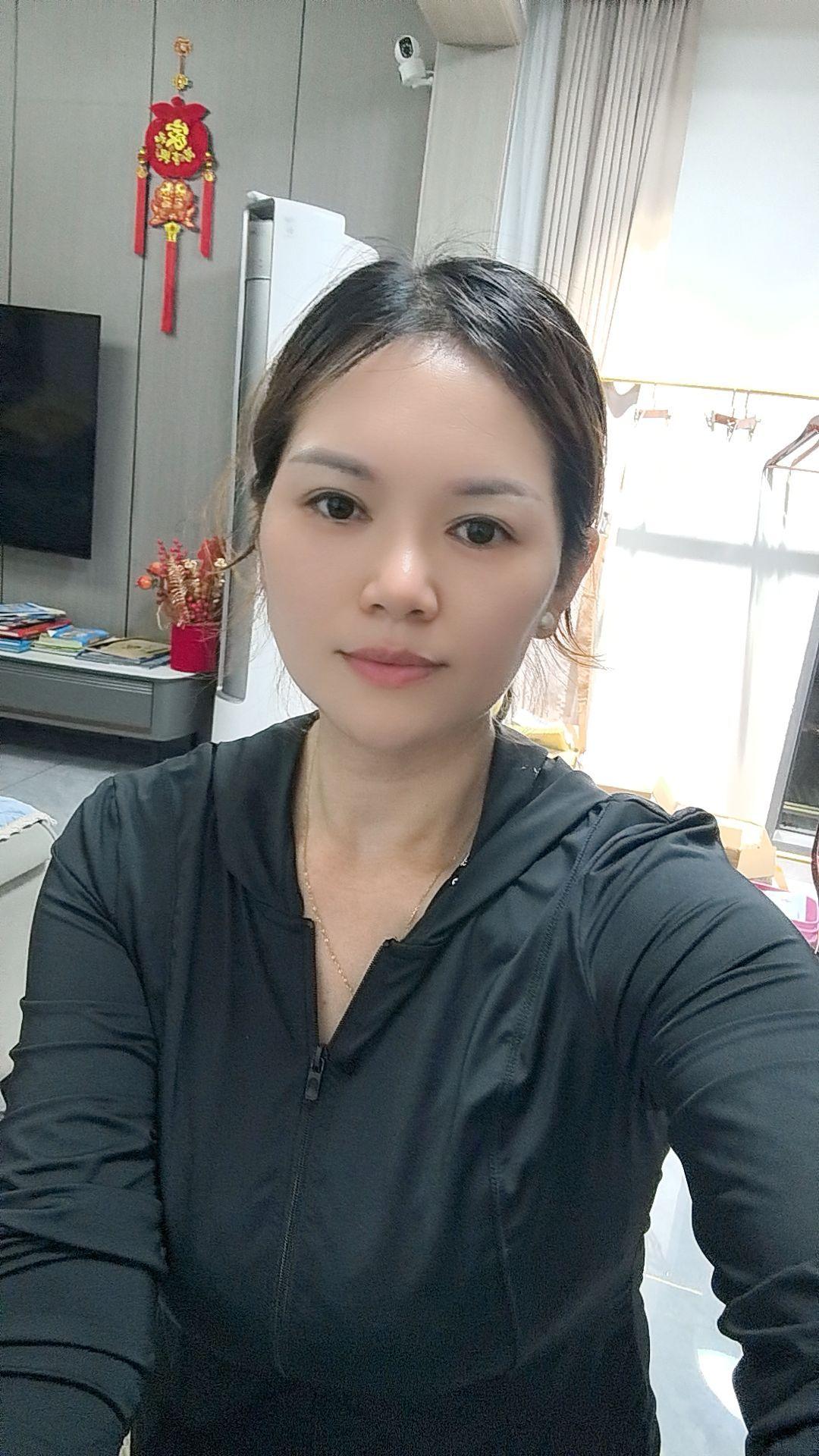 老公离开四年多，这些年我一个人带着孩子，从来没有亏欠过任何人。之前别人...