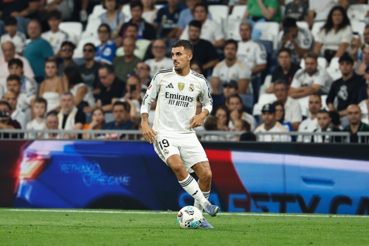 阿斯: 塞巴略斯遭阿韦洛亚弃用, 首堂训练课就被斥‘啥也不懂’