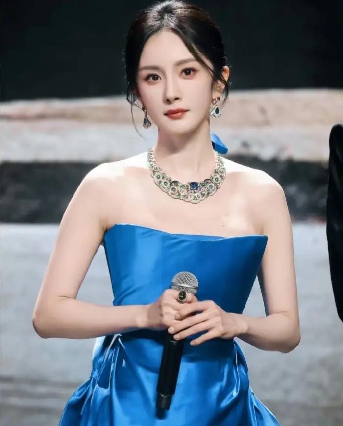 1.袁咏仪和张智霖的儿子考了个不错的大学，但没几天，就不想读想要退学了，家里挺支持他进圈的，但网友还