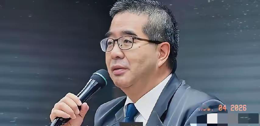 国民党副主席萧旭岑这回是真敢说！在接受节目采访时，被问到国籍问题，他眼睛都没眨