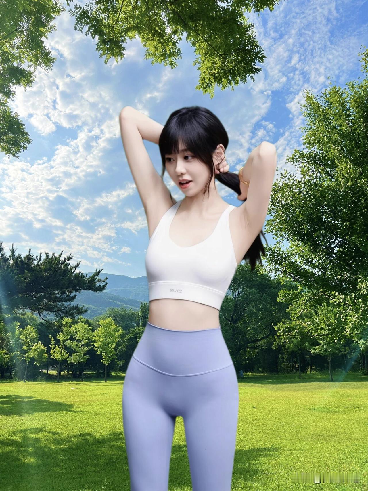 夏日运动少女，活力满满！🌞💪