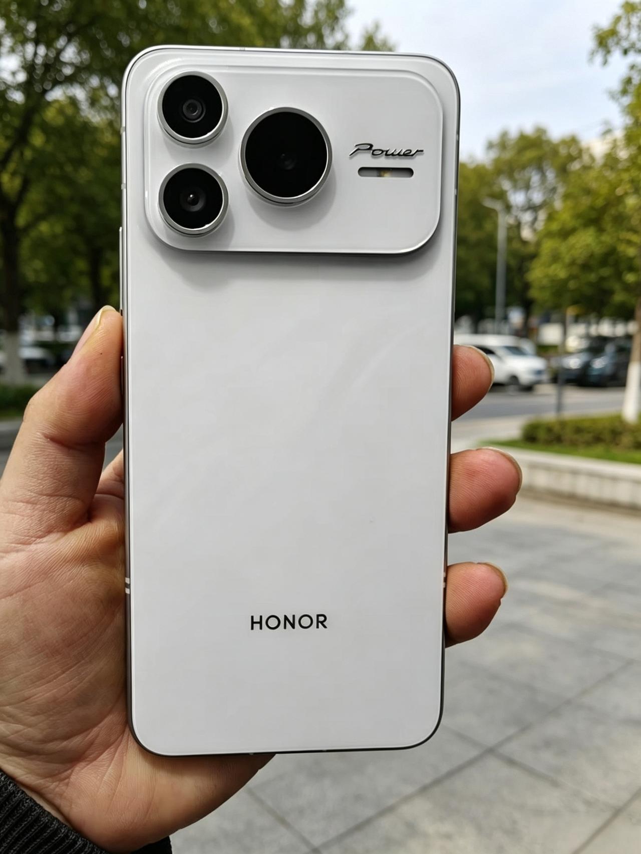 现在居然还有人问荣耀Power2和荣耀WINRT怎么选？懂行的都知道，这俩根本