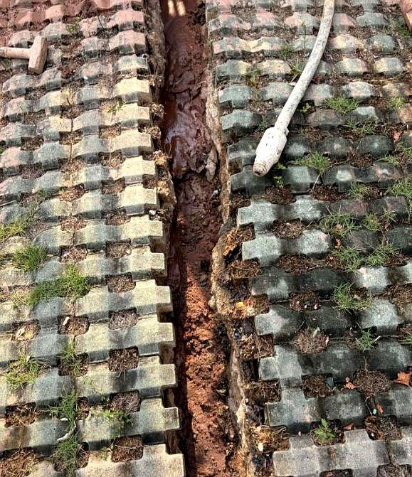大清早8点，你正端着豆浆啃油条，脚底下突然一声闷雷，跑下楼一看，好家伙，整整80