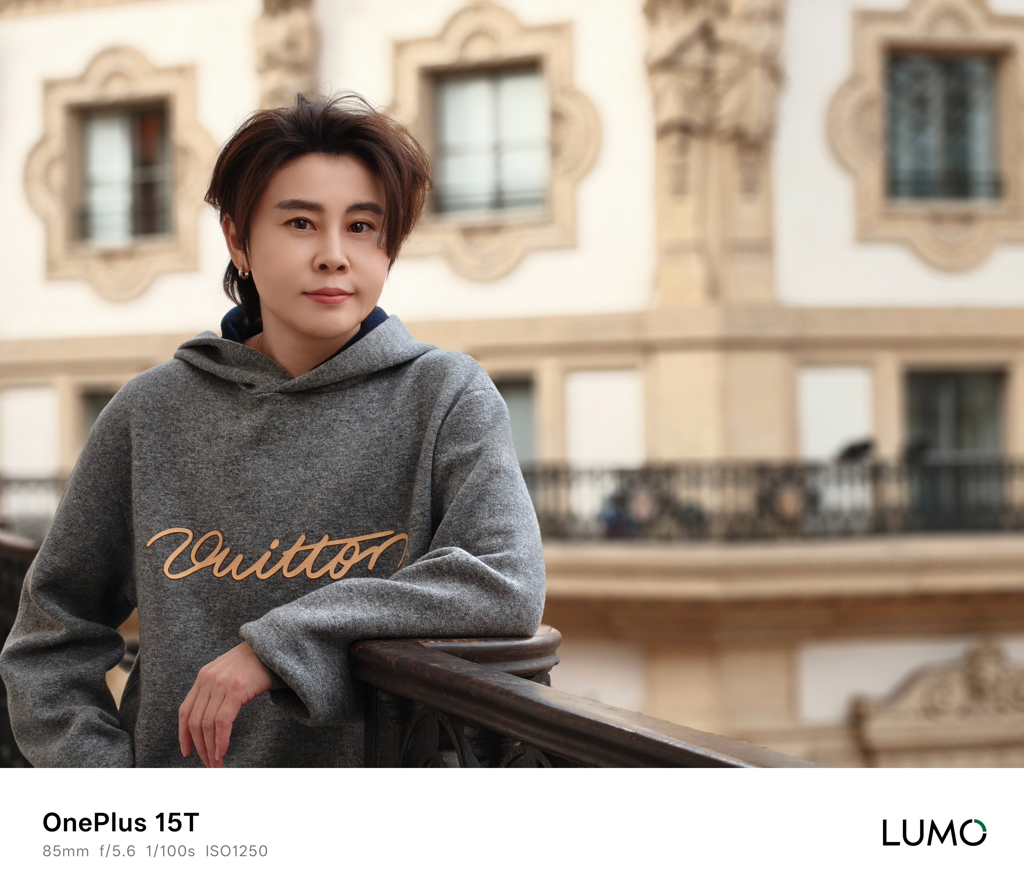 一加15T已经开始预热了Louis前几天发了一条小屏手机体验痛点的投票，没