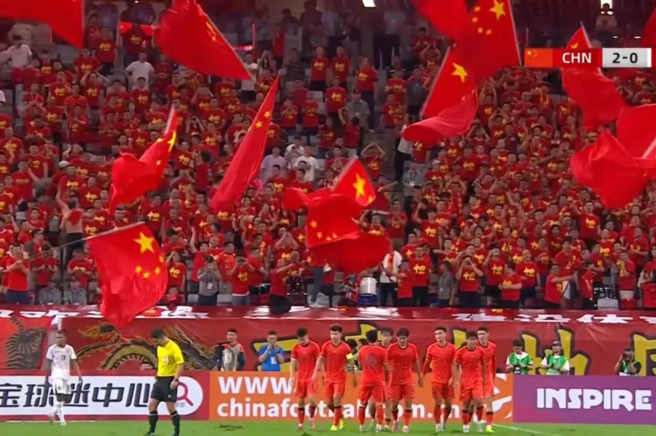 警惕有人恶意做空中国足球，此话绝非危言耸听在我们年轻球员逐渐崛起和本土教练不断