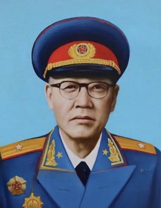 1955年，授衔前夕，朱德、彭德怀、贺龙三位元帅突然联名找到了毛主席，他们火急火
