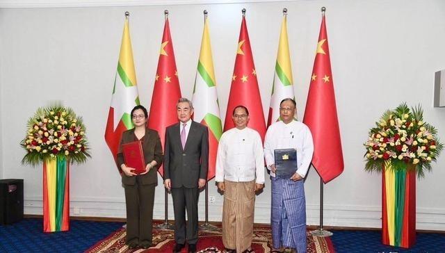 签约，中国和缅甸谈成了。毫无疑问，这一次受邀出访缅甸，获得了巨大的关注，而缅甸也