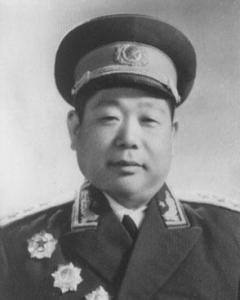 1943年，朱老总院子里的苹果被人偷了，有人告密：是“二陈”干的先说这主谋，也