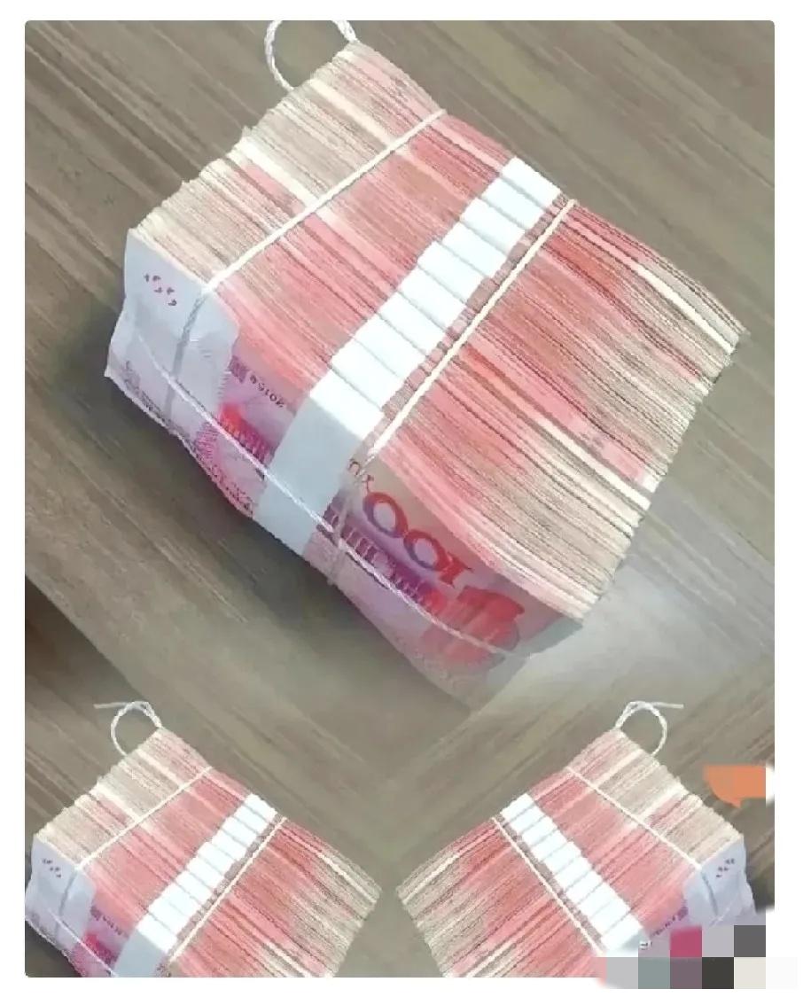 昨晚那一跳，我猜不少人裤衩都吓湿了。金子从一千多，咣当一下，直接干到