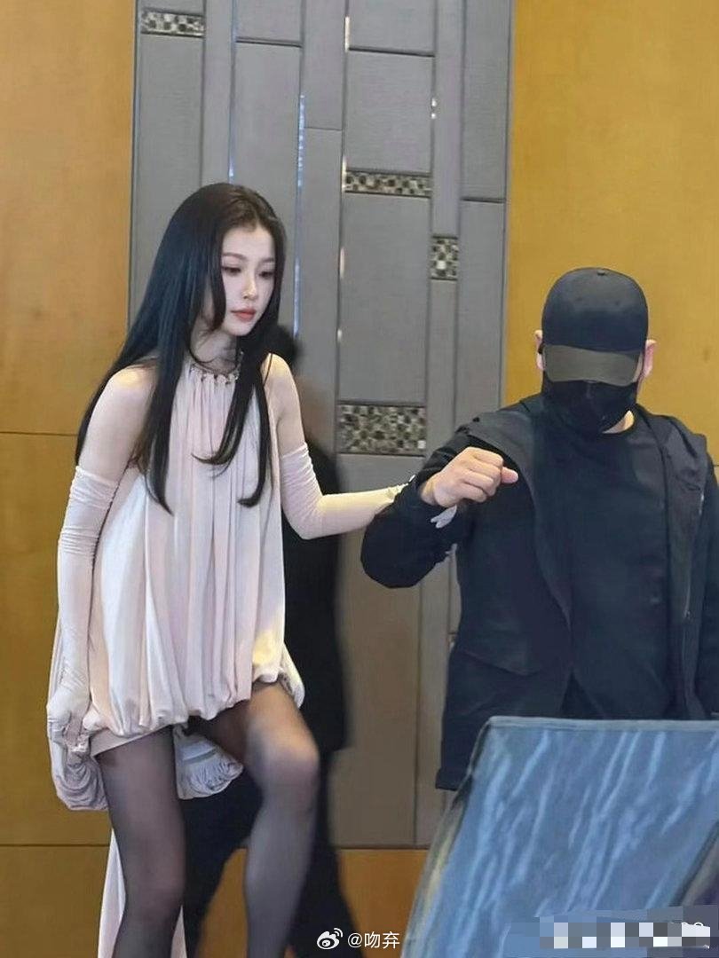 这女的是谁啊？都在说她比范冰冰还美