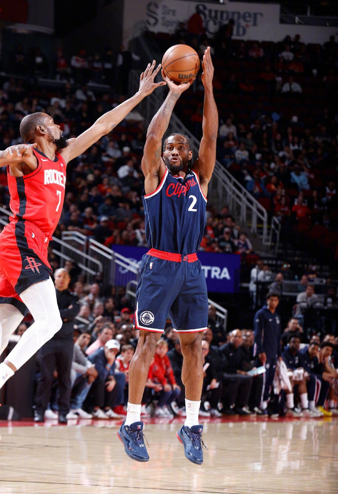 小卡关键时刻10投3中，你看到的数据只是冰山一角。NBA官方统计撕开真相：他本