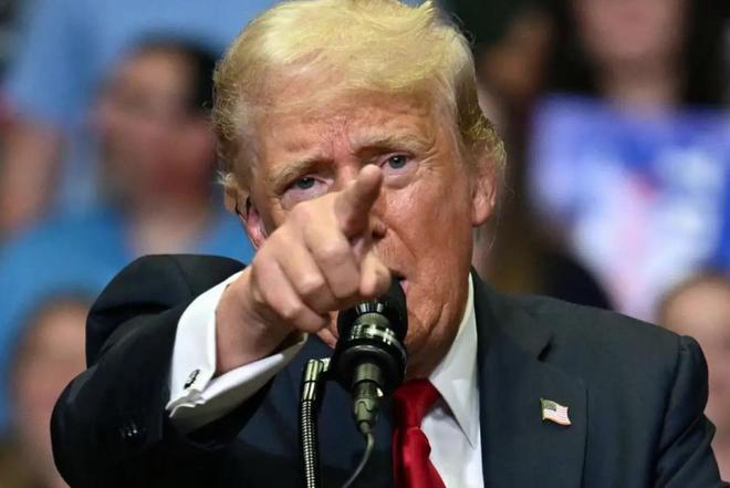 美国：我打不过中国还收拾不了你欧盟？ 说白了，美国这就是柿子挑软的捏。202