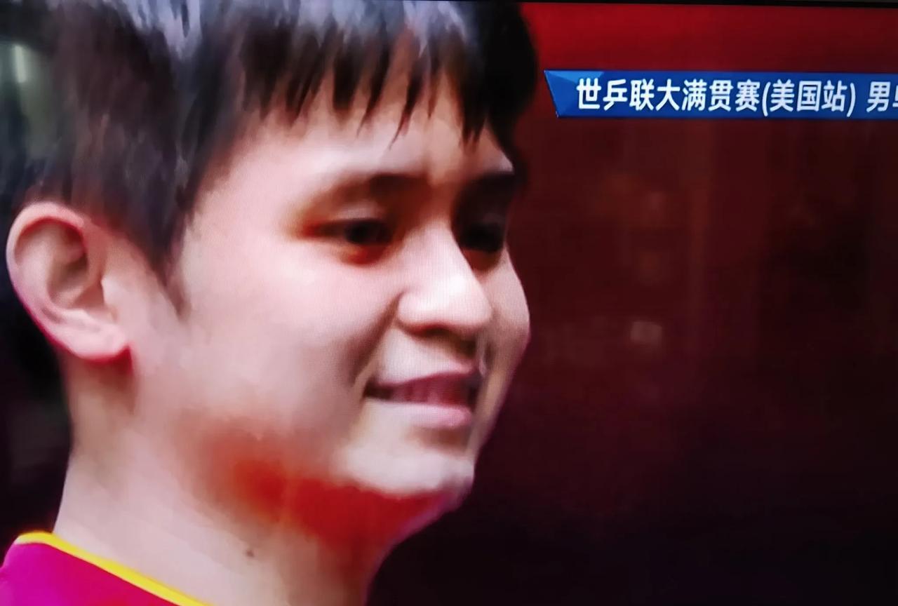 林诗栋，你有什么资本在落后的情况下反而笑了？刚刚林诗栋大比分0：2