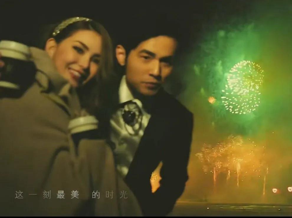 周杰伦藏了十几年的求婚名场面终于公开了这哪是求婚这是把童话照进现实啊我的天