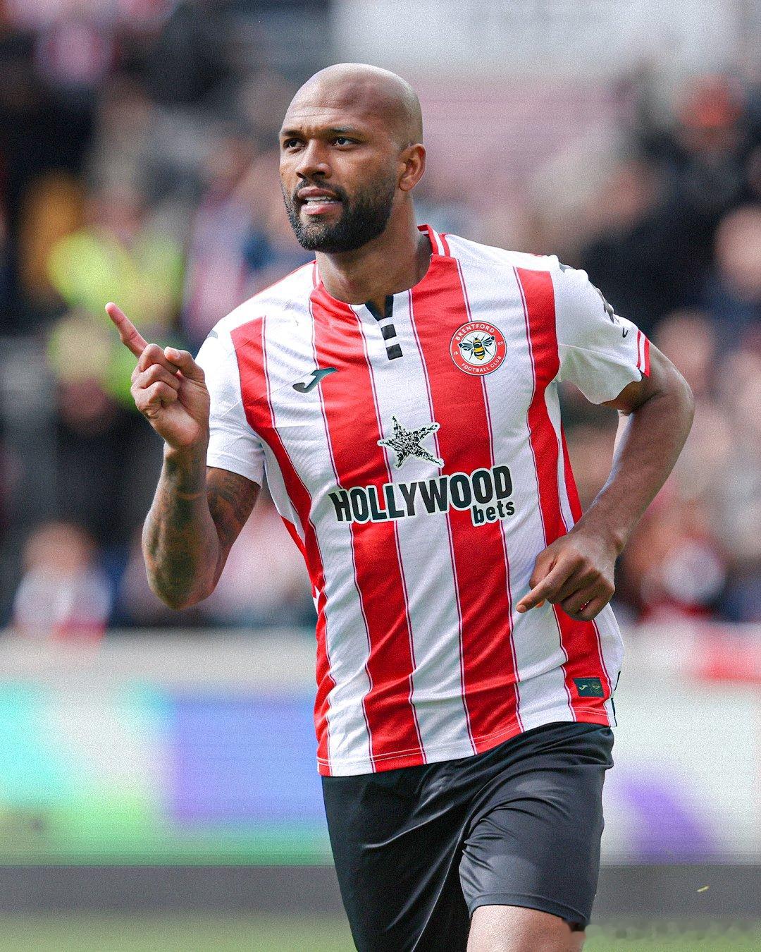 🇧🇷布伦特福德前锋、巴西新晋国脚伊戈尔·蒂亚戈刚刚点球破门，打进本赛季第2