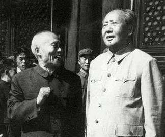 毛主席接见归国的李宗仁，说了一句很有趣且很有意思的话：德邻先生，你这可是误上贼船