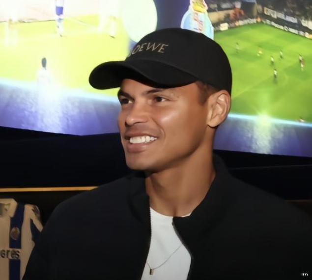 蒂亚戈-席尔瓦：如果安切洛蒂征召我踢世界杯，我绝不会拒绝近日，巴西球员、波尔图球