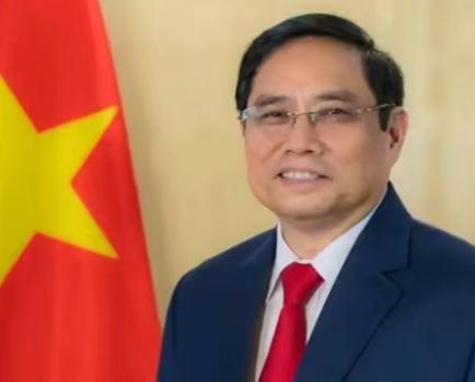 越南其实比咱们想象的聪明，当越南想要建造“高铁”的时候，越南想到的第一个国家就是