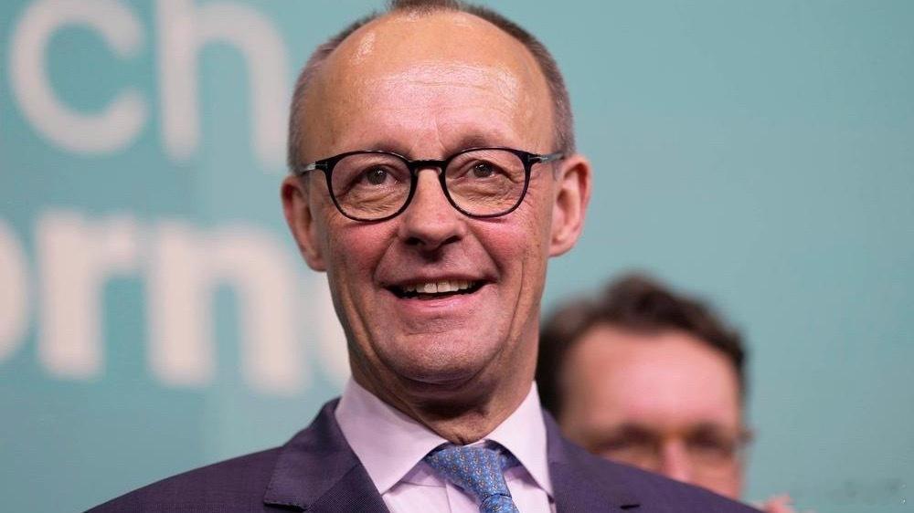 德国总理说美国正遭伊朗羞辱德国总理默茨在面向北威州马斯贝格学生的讲话中爆出犀利