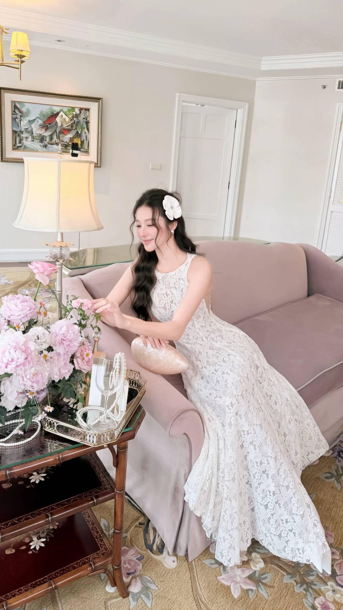 分享美女穿搭服饰