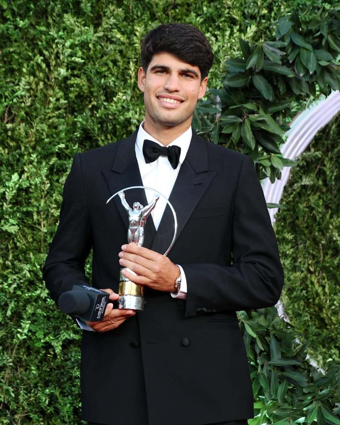 当然更要恭喜，阿尔卡拉斯和萨巴伦卡一同加冕，劳伦斯年度最佳运动员。网球就是这么总