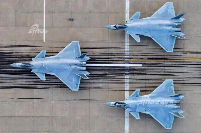 中国🈶春晚，美国🈶超级碗，这不现在有很多国人在东部战区官网留言，希望东部战区