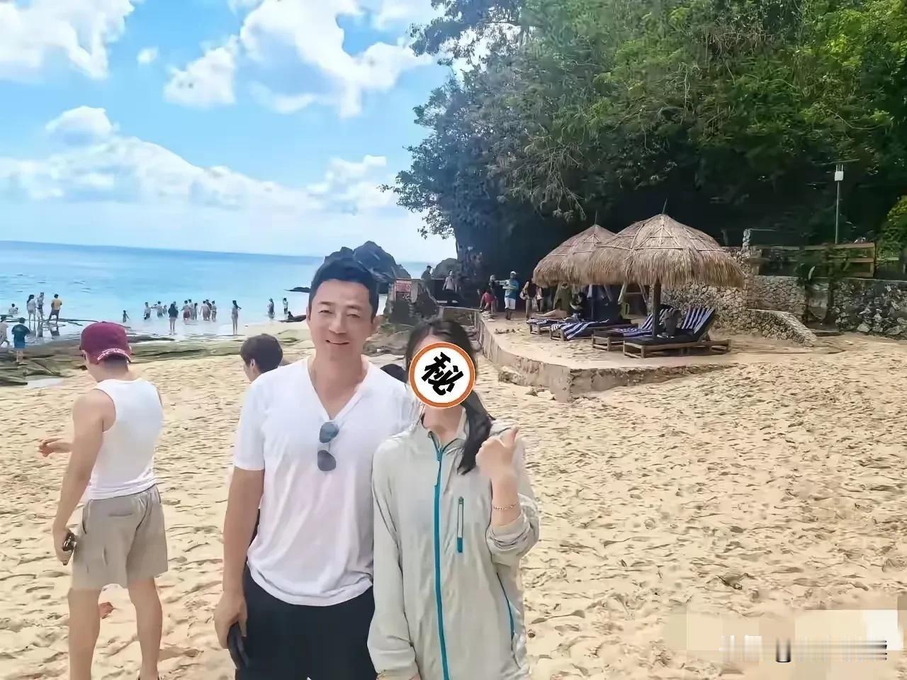 咱就是说嘛马筱梅那么聪明一人怎么可能带俩娃和男保姆一起巴厘岛现在有网