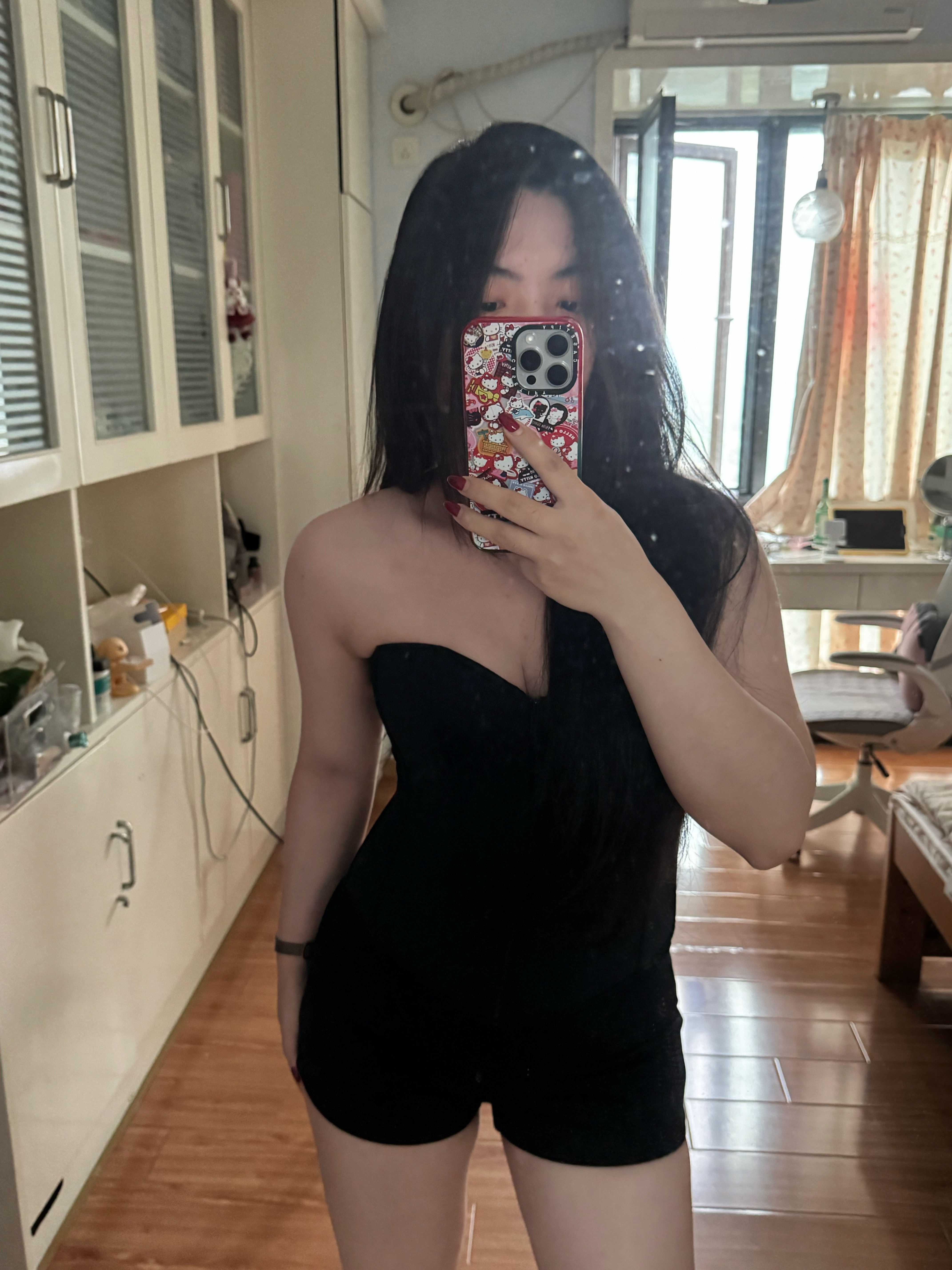 难道只有这个才是我的舒适区吗[吐舌头眯眼睛笑]我不信[微笑]​​​