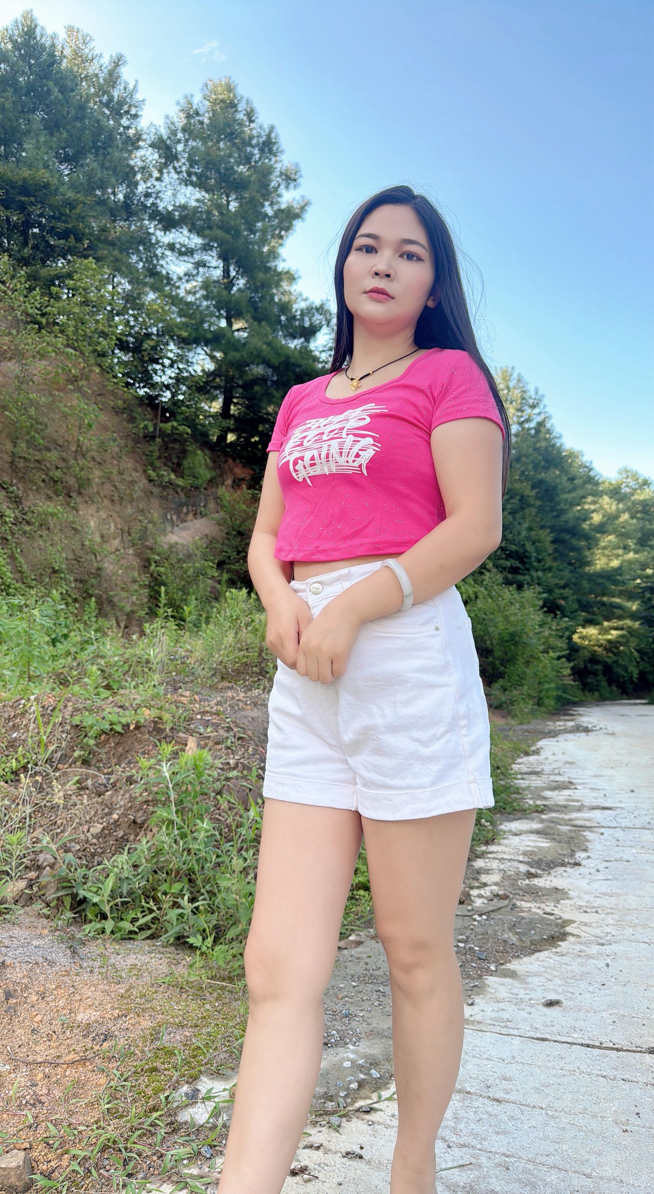 单身 山里姑娘
