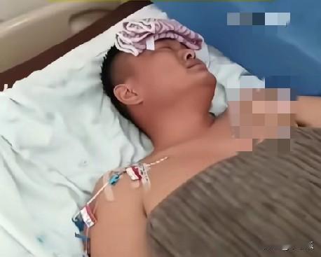 10月20日，河南郑州一男子发生意外入住|cu，因不能探视，男子的一群好兄弟得知
