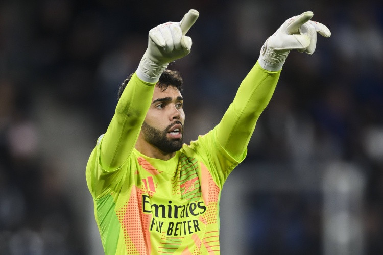 默森: 拉亚的神扑甚至有可能决定冠军走向, 热苏斯稳住了局势