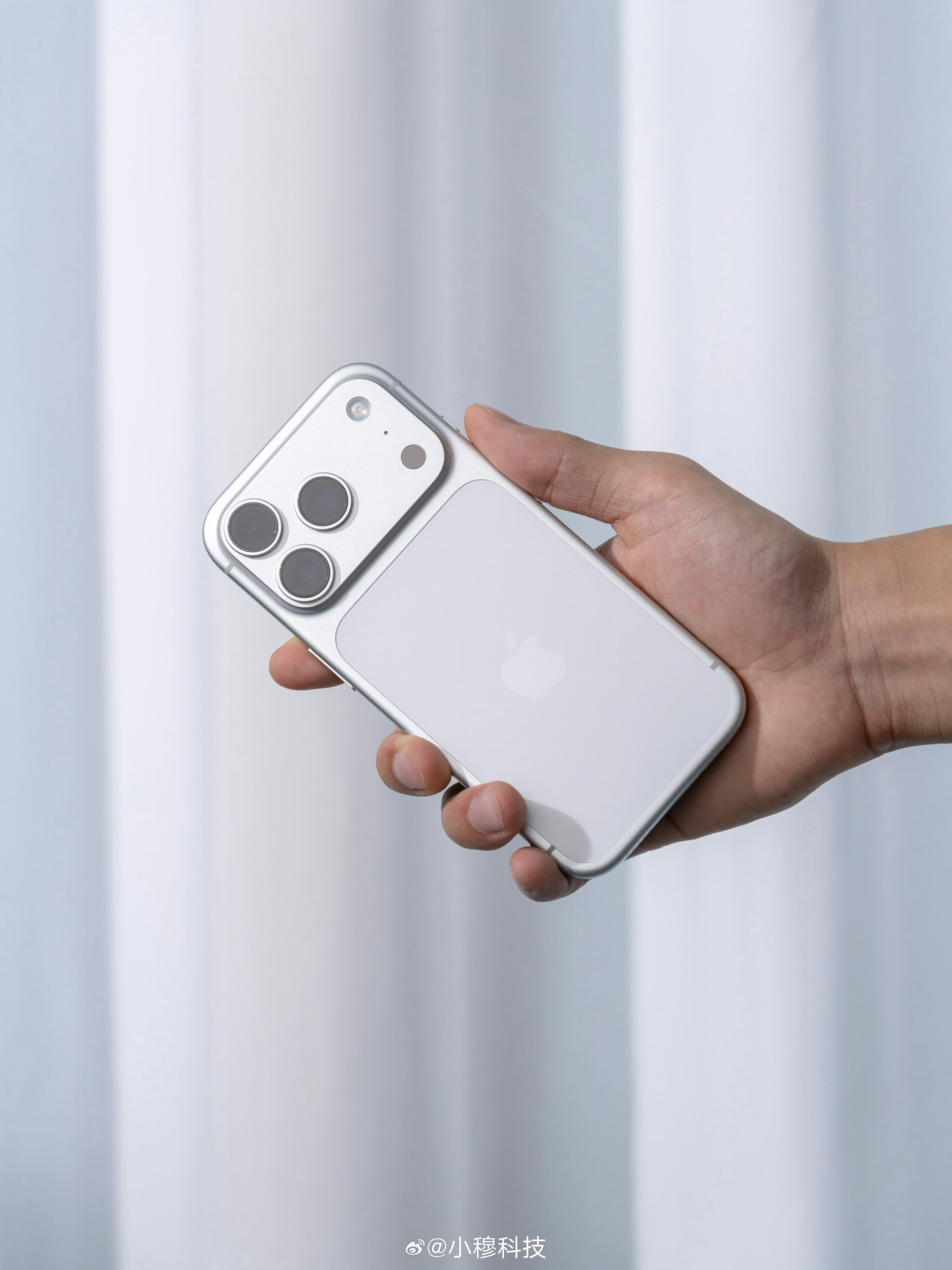 截止2.22号iPhone17系列在国内已经卖了2300万了，一周一百万的增量，