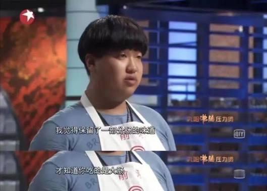 2021年清华美院因“审丑”作品引发争议，今年院领导回应“社会不够包容”，傲慢姿