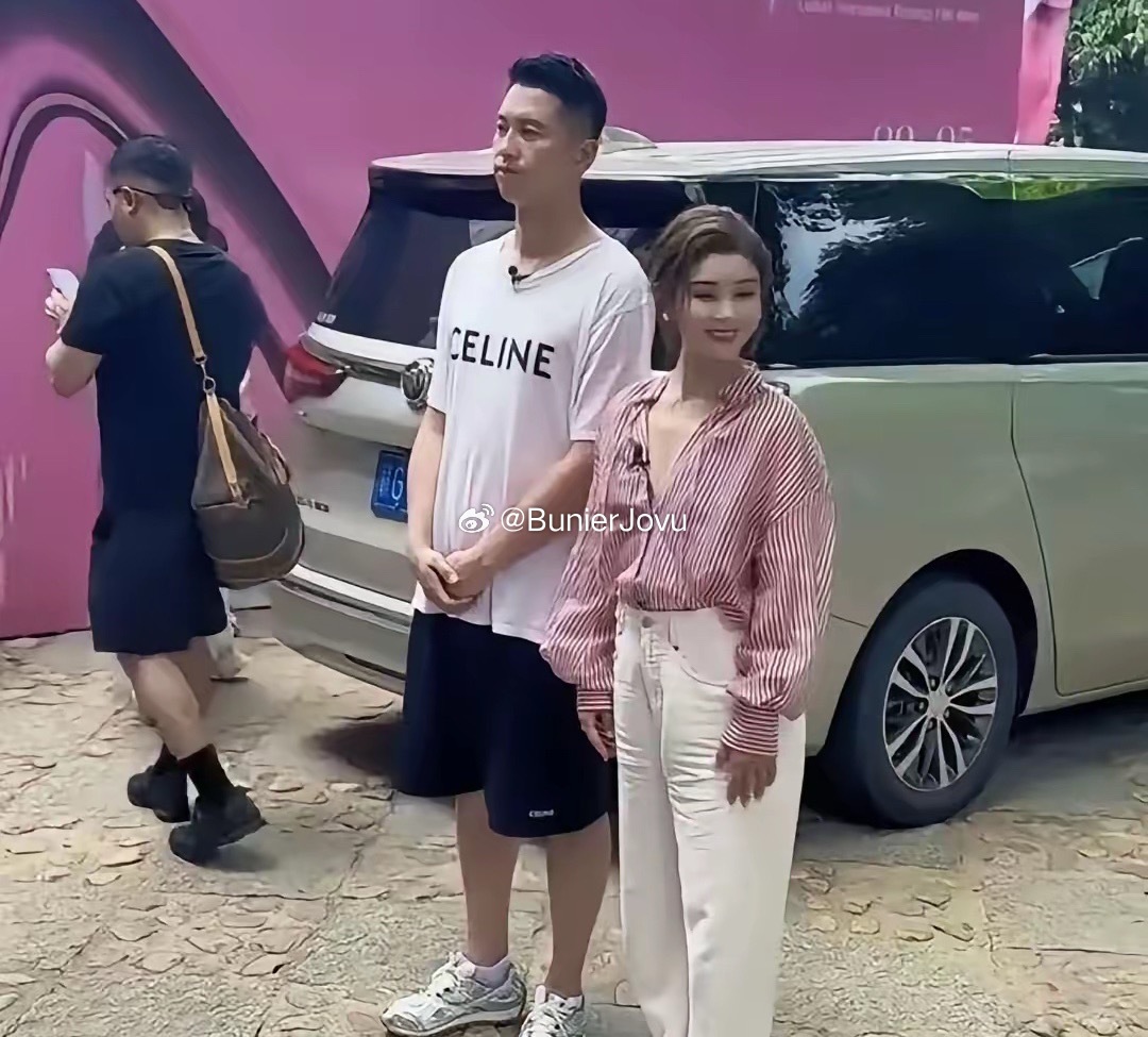 现在当明星的门槛这么低了吗？​​​